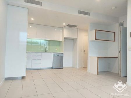 One Bedroom Apartment in the South Brisbane!!! - Photo 5