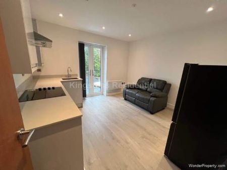 1 bedroom property to rent in Cardiff - Photo 5