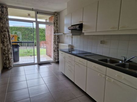 Gelijkvloers appartement, 1 slaapkamer en staanplaats - Foto 3