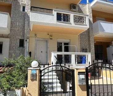 Μεζονέτα για ενοικίαση Κέντρο (Ωραιόκαστρο) - Photo 3