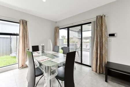 Stylish Four Bedroom Home - Photo 2