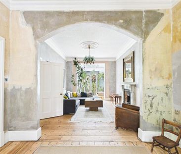 4 bedroom detached house to rent - Photo 2