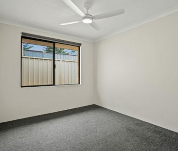 Coastal Charm in Wannanup – Spacious Family Living - Photo 5