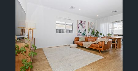 Perfectly Positioned, Spacious Family Home with Flexible Floor Plan - Photo 5