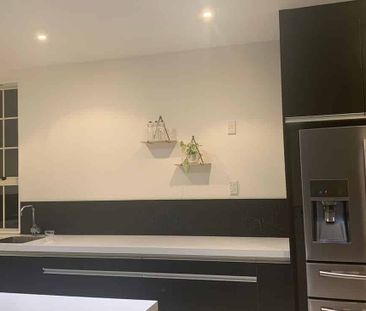 Smaller families welcome - Photo 4