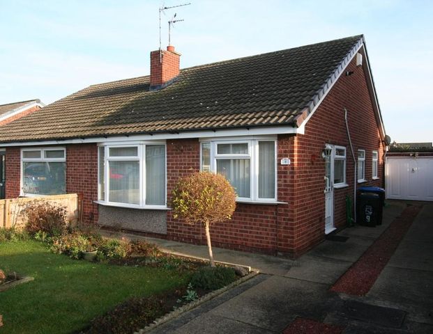 2 bedroom bungalow to rent - Photo 1