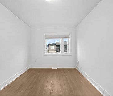 For Lease - 29 Wagon Lane, Barrie, Ontario - Photo 2