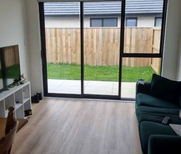 1 year old home - Photo 1