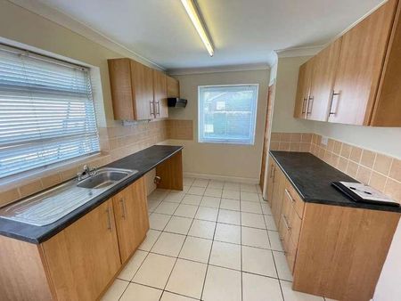 Caudle Avenue, Lakenheath, IP27 - Photo 2