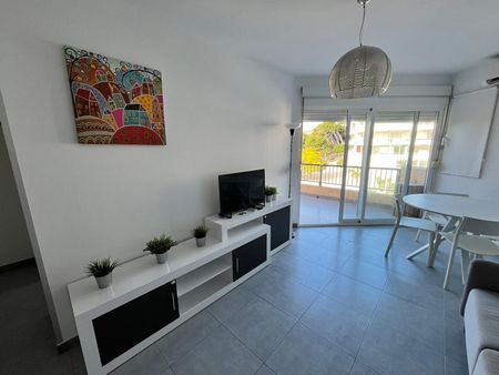 2 Bed Rental by the Beach / Sea - Photo 5