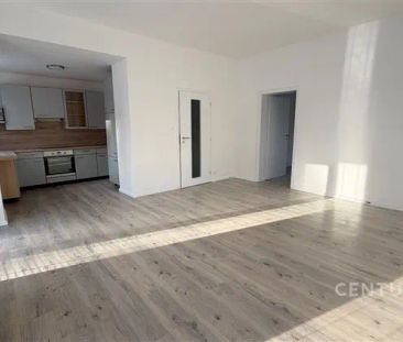 Podnájem bytu 2+kk v novém bytovém komplexu Rezidence Říční ve Svit... - Photo 1