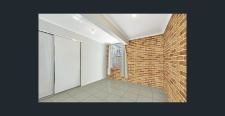 Private Ground-Floor Retreat in the Heart of Boondall - Photo 4