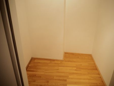 Ideale 3 Zimmer Wohnung in der Zollamtstraße 7 zu vermieten - Photo 5