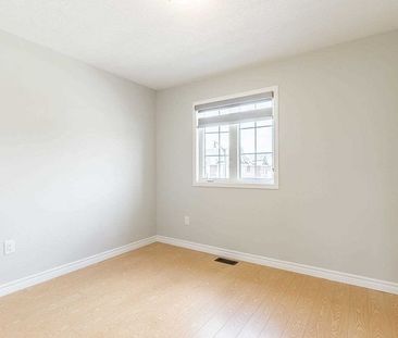 For Lease - 90 Delport Close, Brampton, Ontario - Photo 6