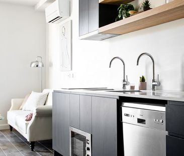 Fully Furnished Studio, includes water usage & WI FI - Photo 4