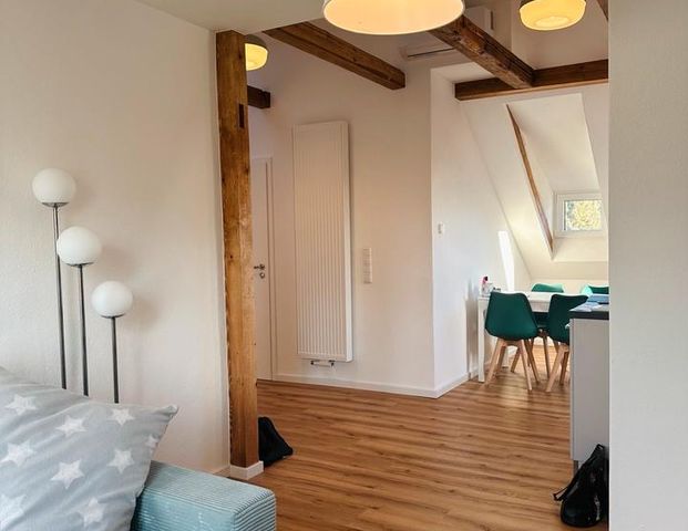 Wunderschöne, neu sanierte 4-Zimmer-Wohnung, ALLES NEU - Foto 1