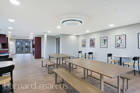 Victoria Road - Photo 2