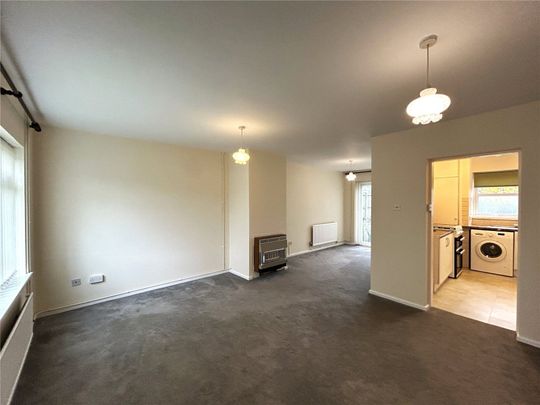 Glynswood, Chard, Somerset, TA20 - Photo 1