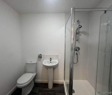 1 bedroom property to rent in Salford - Photo 5