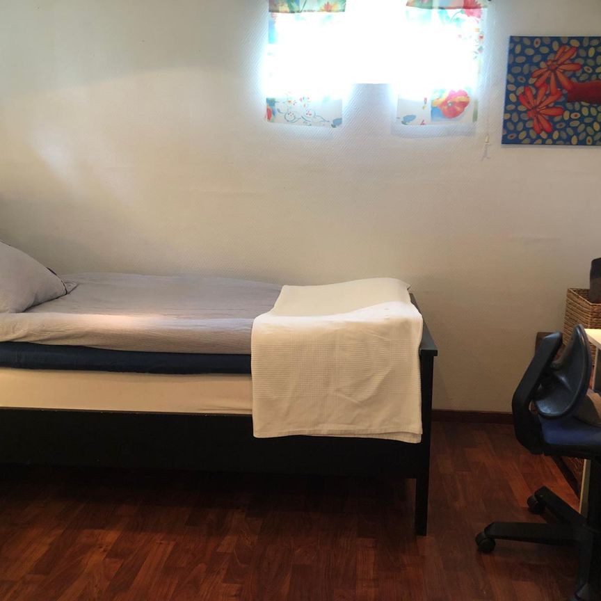 Koltrastvägen, Göteborg - Photo 1