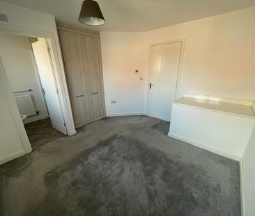 3 bedroom end of terrace house to rent - Photo 6