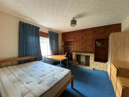 5 bedroom semi-detached house to rent - Photo 4