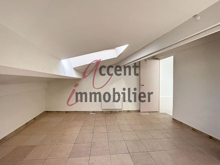 Maison de Village T3, - Photo 2