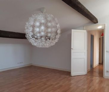 Location Appartement 3 pièces 71m² BORDEAUX 33000 - Photo 1
