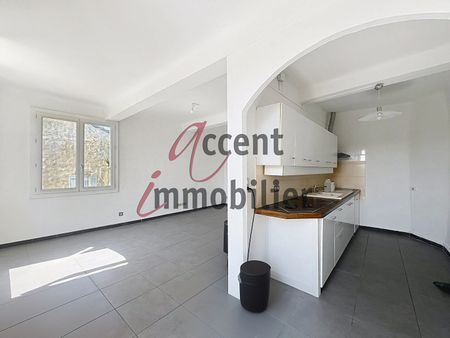 Appartement Eyragues 3 pièce(s) 56.85 m2, - Photo 4