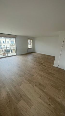 Location Appartement 3 pièces 81m² PROVINS 77160 - Photo 3
