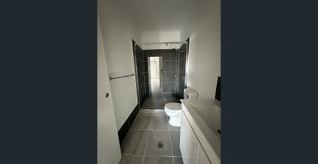 2 bedroom property - Photo 4