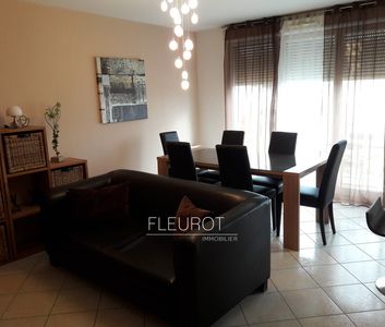 Location Appartement 2 pièces 43m² LA CIOTAT 13600 - Photo 4