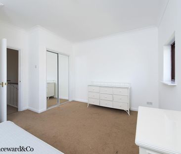 Plover Way, London - Photo 6