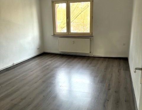 Sehr schön geschnittene 3 Zimmer Wohnung mit Balkon in Gelsenkirchen zu vermieten - Foto 1