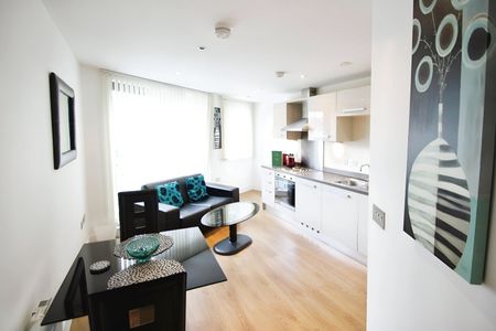 1 bedroom apartment to rent - Photo 2