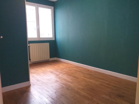 Location Appartement 3 pièces 65m² TROYES 10000 - Photo 4