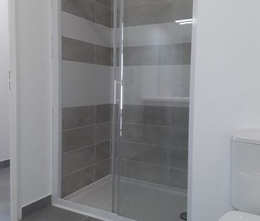 T2 AVEC TERRASSE ET PARKING - Photo 2