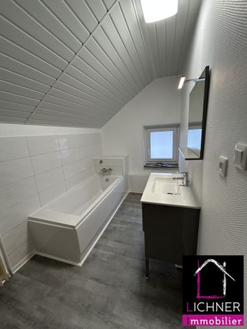 Location Appartement 5 pièces 133m² FREYMING MERLEBACH 57800 - Photo 2