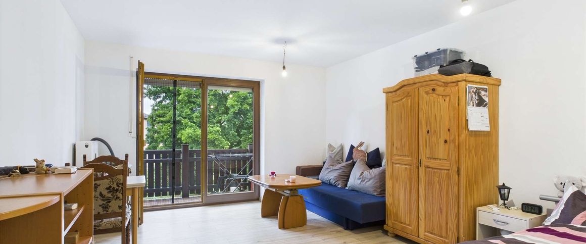 Modernisierte & ruhige 1-Raum-Wohnung mit Balkon in Lengenfeld - Foto 1