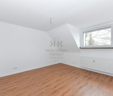 Schöne gemütliche DG-Wohnung in einem ruhigen Haus. - Foto 1