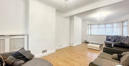 4 bedroom house to rent - Photo 3