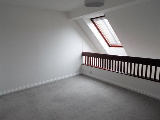 2 bedroom maisonette to rent - Photo 1