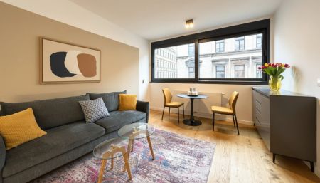 City-Living auf Top-Niveau: Möbliert, modern & sofort bezugsfertig - Photo 3
