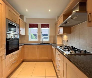 2 bedroom flat to rent - Photo 6