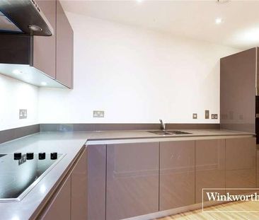 Finchley Road, London, NW11 - Photo 5