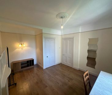 Flat to rent on - Photo 4