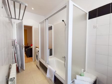 Nice room in Redondilla Street - Photo 3