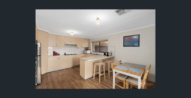 Neat & tidy unit in quiet street - Photo 1