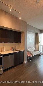 Lakeshore/Parklawn Bright +Spacious 1Bdrm +Den As 2nd Bdrm Waterfront - Photo 3