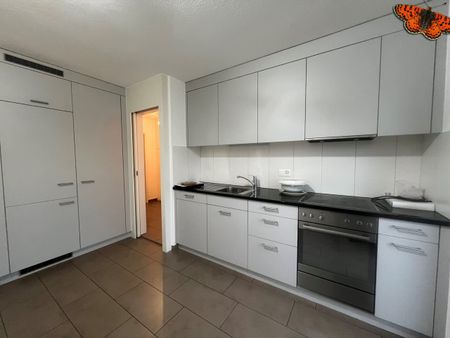 4 Zimmer, 80 m², 3. Stock - Photo 4